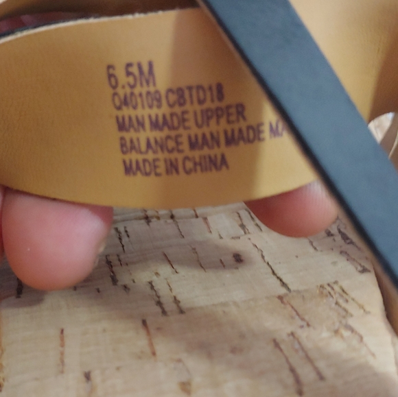 Kork's by Kork-ease black strappy sandals - Picture 11 of 11